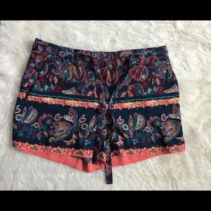 Loft floral belt shorts